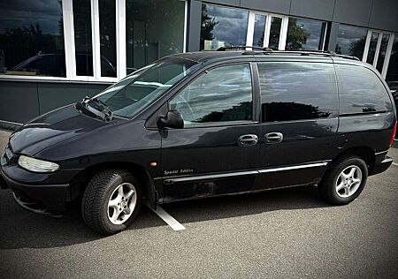 Chrysler Voyager 2.4 SE