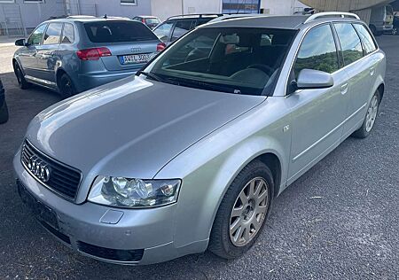 Audi A4 2.0 Avant (8E)