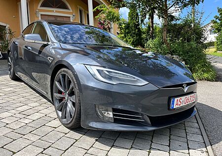 Tesla Model S P90D Dual Performance Ludicrous+ Rangerfahrzeug