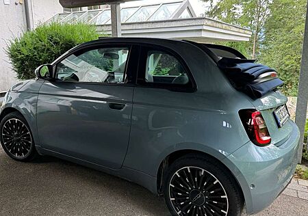 Fiat 500E 500 C Elektro Icon große Batterie
