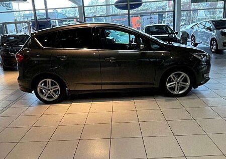 Ford C-Max Titanium