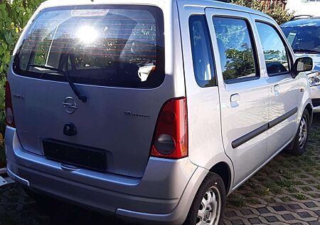 Opel Agila 1.2 16 V Edition