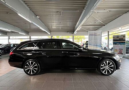 Mercedes-Benz E 300 de T Widescreen+Park mit 360°+Assistenz.
