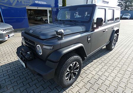 BAW 212 2,0 TCI 4x4 Automatik Leder Seilwinde Kamera Neu