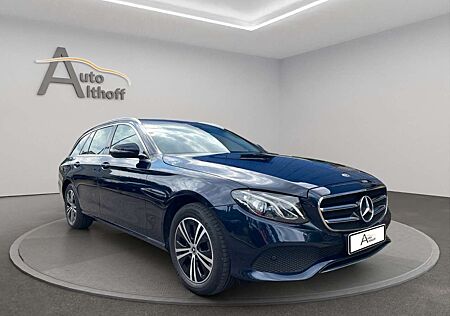 Mercedes-Benz E 220 d T-Modell Avantgarde AHK NAV SHZ KAM