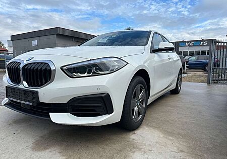 BMW 116 *LED*NAV*el.HECKKL*LENKR.HEIZ*APPLE*ANDR*4,1%