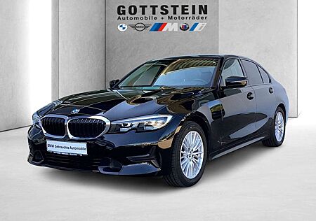 BMW 320 i Limousine Aut. / Sport Line