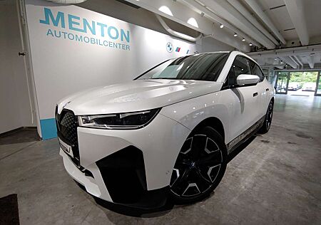BMW iX xDrive40 Sportpaket/HuD/AHK/Laserlicht/Harman