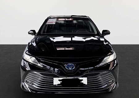 Toyota Camry 2.5 Hybrid Executive LED PDC