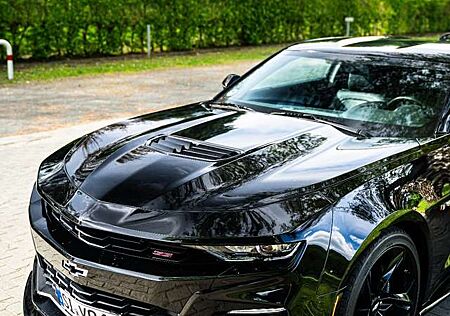 Chevrolet Camaro gebraucht kaufen Chevrolet Camaro Coupe 6.2 V8 Aut.