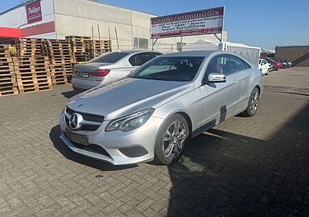 Mercedes-Benz E 220 E -Klasse Coupe BlueTec / d,Navi,Eu6