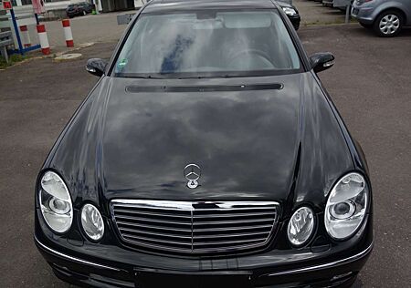 Mercedes-Benz E 240 Avantgarde