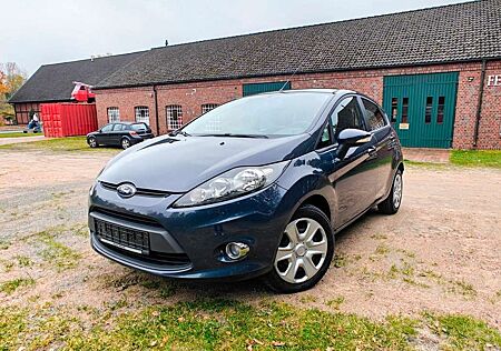 Ford Fiesta 1,25 Champions Edition Klimaanlage / Top