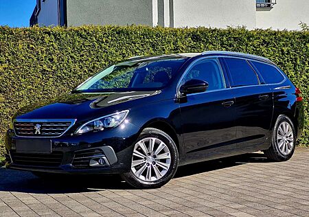 Peugeot 308 SW Allure (Automatik, AHK, Kamera)