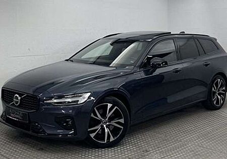 Volvo V60 B4 B ULTIMATE DARK PANO+360+MEMO+STANDHZG+