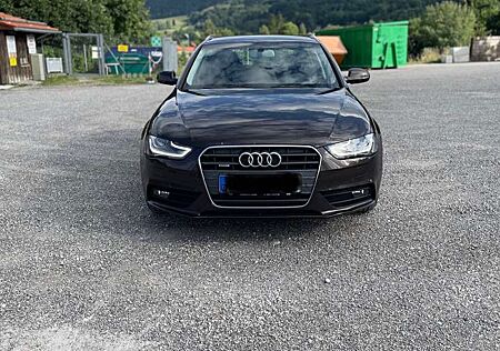 Audi A4 Avant 2.0 TDI DPF quattro Ambition