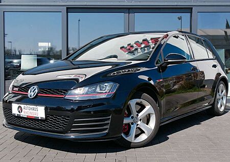 VW Golf Volkswagen VII Lim. GTI Performance TÜV NEU