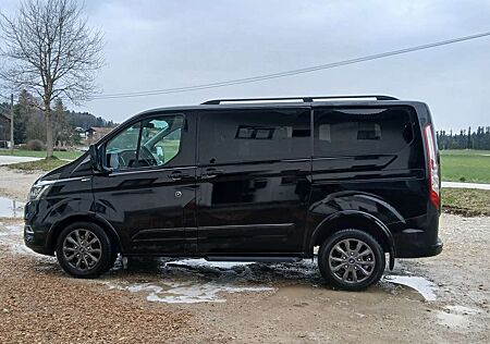 Ford Tourneo Custom