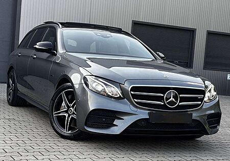 Mercedes-Benz E 300 de 4Matic T 9G-TRONIC AMG