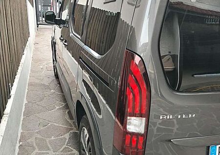 Peugeot Rifter 1.5 bluehdi GT Line s