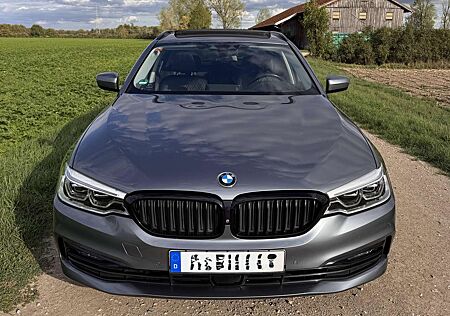 BMW 530 530d xDrive Touring Aut. Sport Line