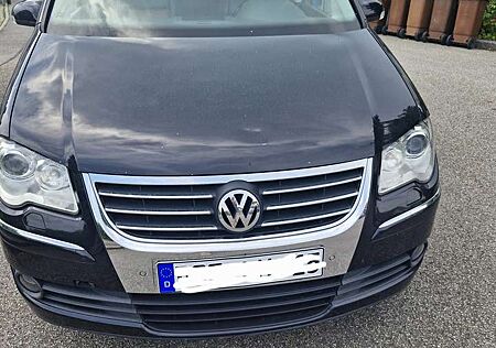 VW Touran Volkswagen 2.0 TDI DPF DSG Highline