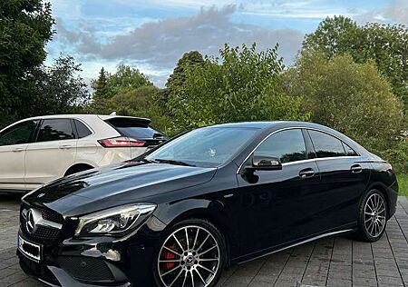 Mercedes-Benz CLA 180 7G-DCT AMG Line