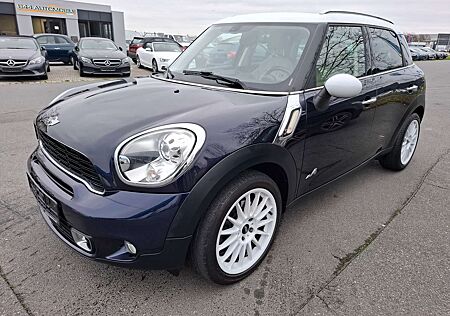 Mini Cooper S Countryman Cooper S All4*NAVI*XENON*LEDER*Sitzhzg*Pano*18"Alu
