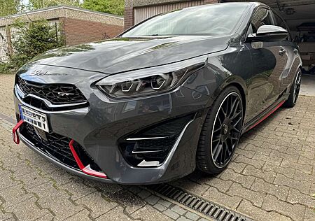 Kia Cee'd Ceed / GT