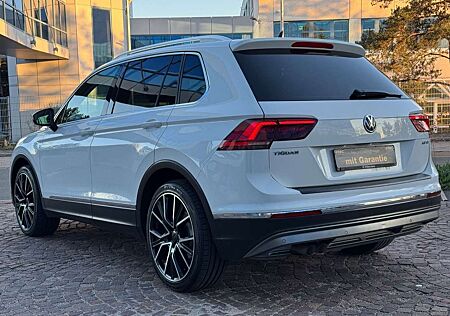VW Tiguan Volkswagen 2.0 TDI DSG Highline Leder LED Nav 20''