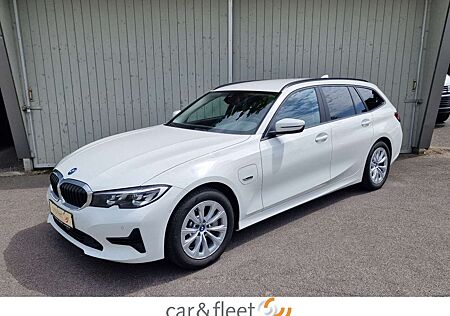 BMW 330 e Touring Advantage Navi LED SiHz PDC RFK DAB