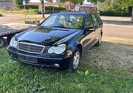 Mercedes-Benz C 180 T AVANTGARDE** VOLLFAHRBEREIT *AUTOMATIK *