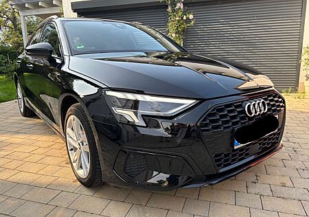 Audi A3 Sportback 40 TFSI e advanced LED
