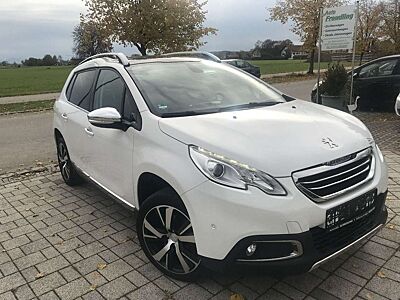Peugeot 2008 BlueHDI Allure Klima Leder Navi Panoramadach AHK