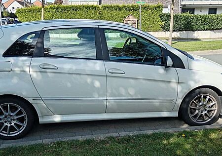 Mercedes-Benz B 180 CDI