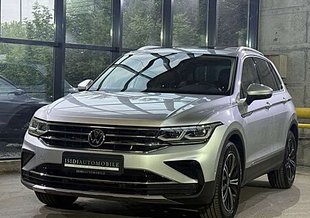 VW Tiguan Volkswagen Elegance LED Standheiz. ACC Pano H&K 360°