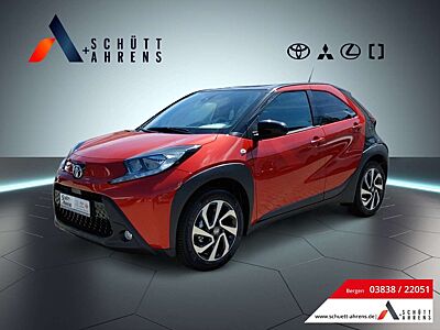 Toyota Aygo X Teamplayer LED-Tagfahrlicht Rückfahrkam. Spurhalte