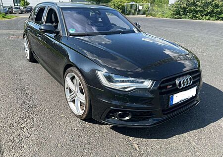 Audi S6 Avant