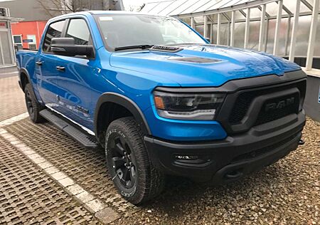 Dodge RAM 1500 Crew Cab Rebel Night 3.6