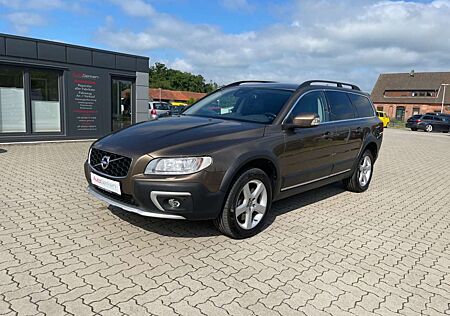 Volvo XC 70 XC70 T5 AWD Summum 1HD Leder TÜV NEU