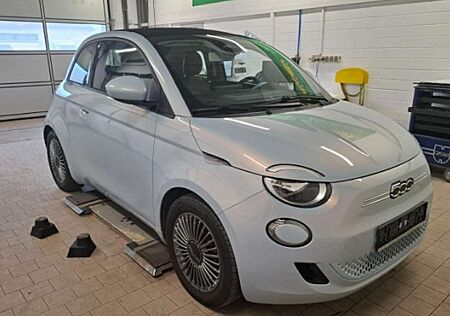 Fiat 500E Icon Cabrio 118PS 42KWh 320 km Reichweite