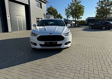 Ford Mondeo Titanium