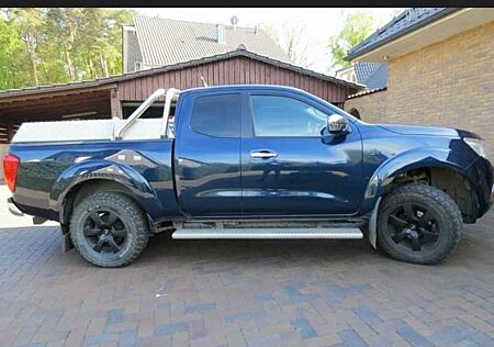 Nissan NP300 Acenta King Cab 4x4