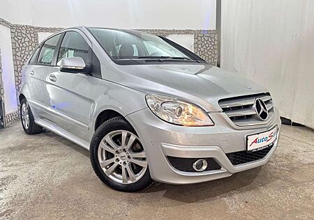 Mercedes-Benz B 200 AUTOM. EINPARKHILFE BLUETOO 97 TKM TÜV NEU