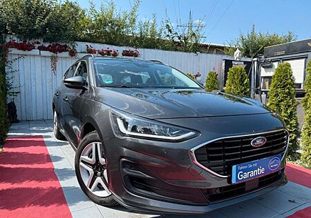 Ford Focus Turnier *AUT*NAVI*LED*TEMPO*