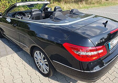 Mercedes-Benz E 250 CGI Cabrio BlueEFFICIENCY Automatik Elegance