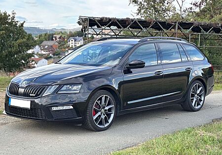 Skoda Octavia Combi 2.0 TDI DSG RS *Navi*KESSY*
