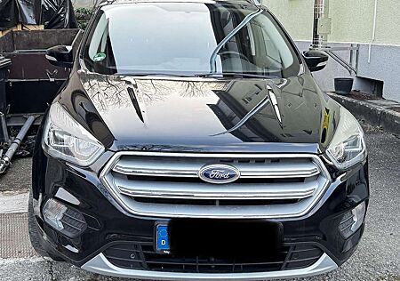 Ford Kuga Diesel 2.0 TDCi 4x4 Aut. Titanium