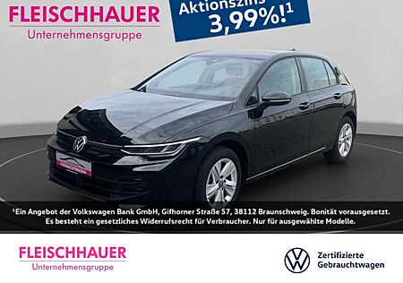VW Golf Volkswagen VIII 1.5 TSI Life Anhängerkupplung Navi