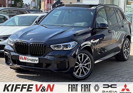 BMW X5 xDrive30d M SPORT PANO KLIMASITZE LASER HUD